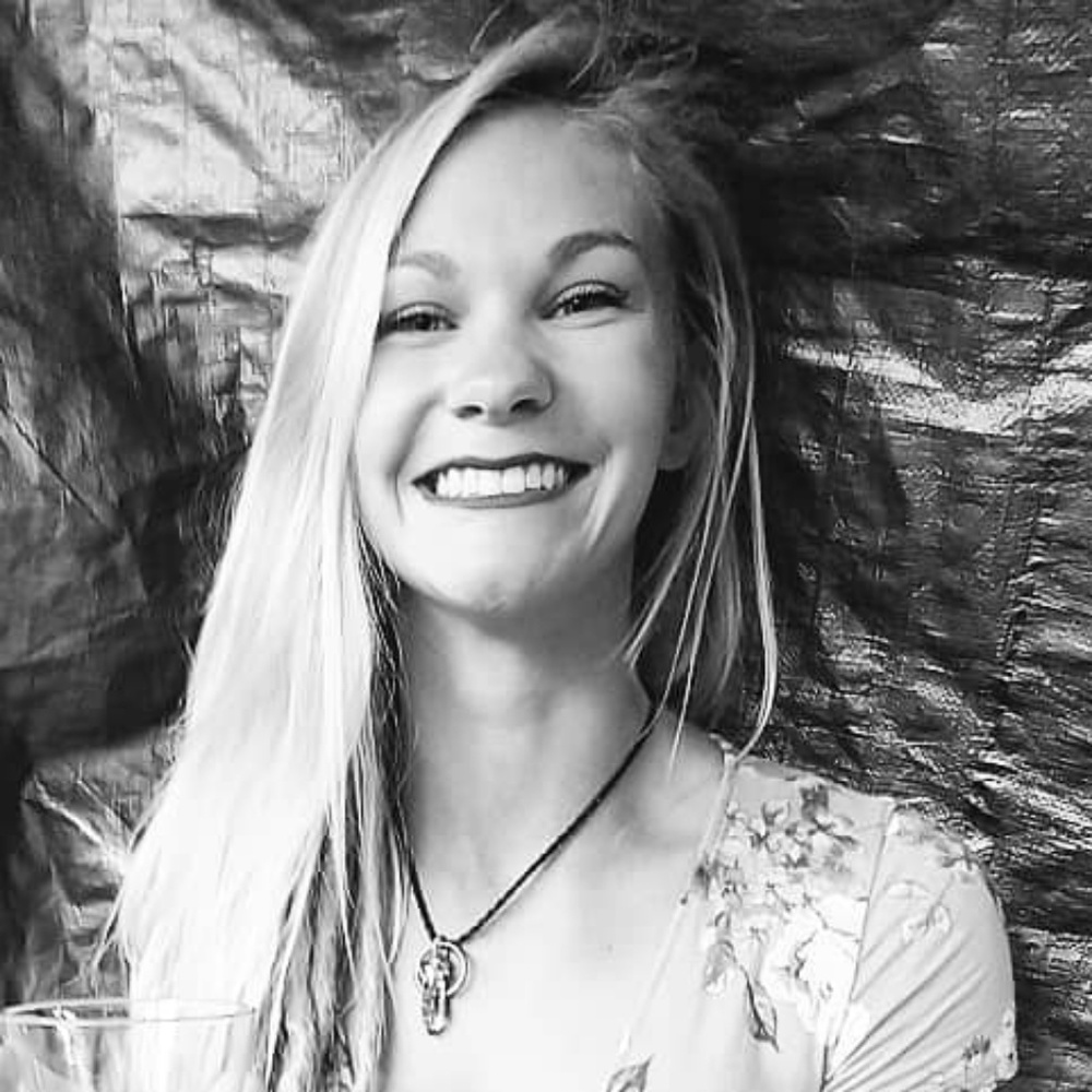 Meet your Posher, Allison